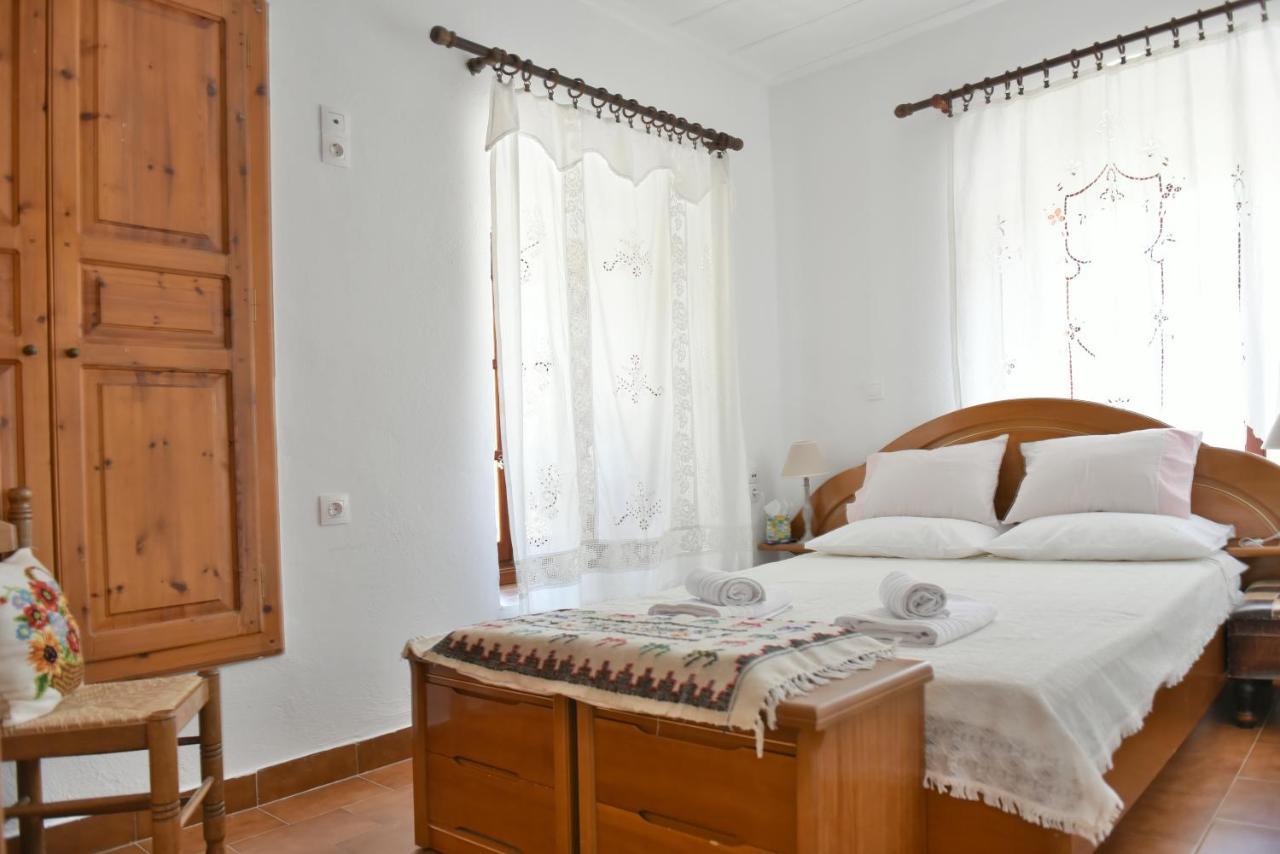 Grandmas Guest House Hydra  Esterno foto
