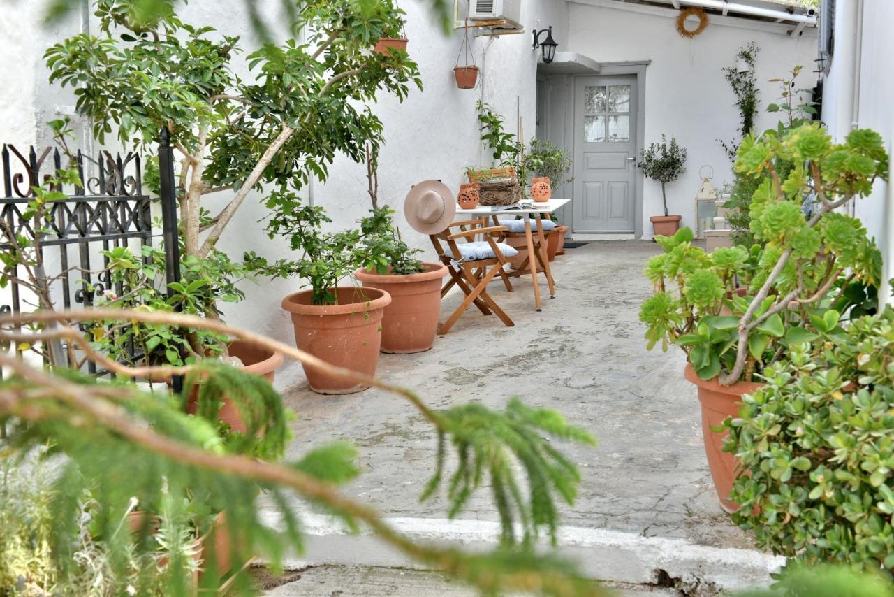 Grandmas Guest House Hydra  Esterno foto